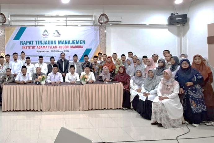 REKTOR IAIN MADURA DORONG PENINGKATAN KUALITAS DALAM RAPAT TINJAUAN MANAJEMEN 2024